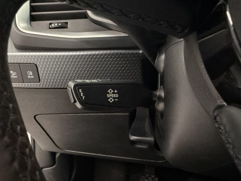 AUDI A1 30 TFSI 110 ch S-Line - CARPLAY