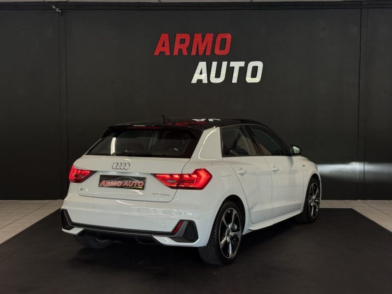 AUDI A1 30 TFSI 110 ch S-Line - CARPLAY