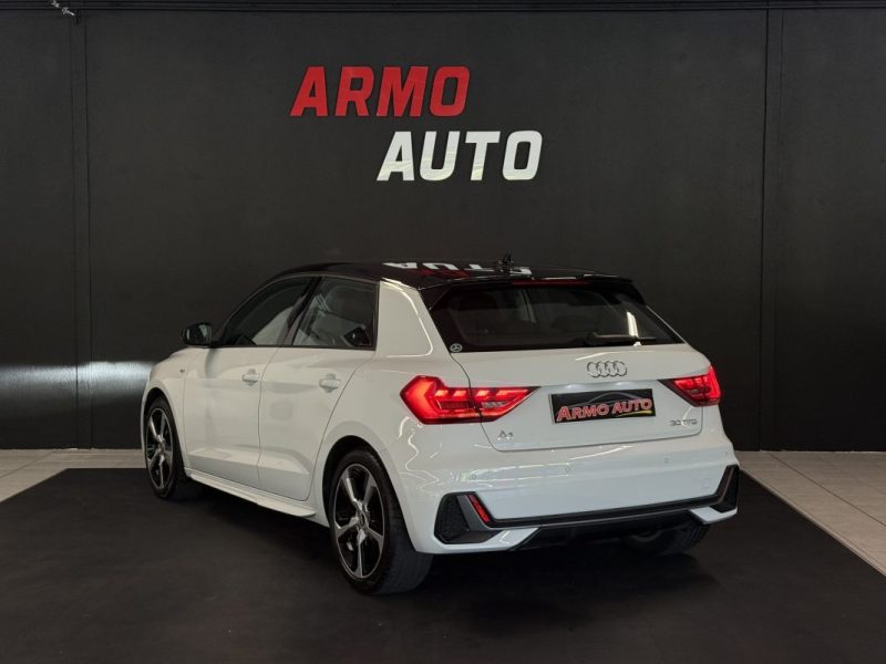 AUDI A1 30 TFSI 110 ch S-Line - CARPLAY