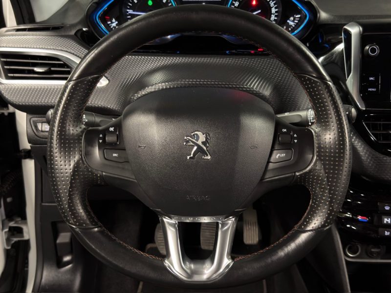 PEUGEOT 2008 CROSSWAY 1.2 TURBO 110 Cv ECRAN GPS TACTILE / CRIT AIR 1 - GARANTIE 1 AN
