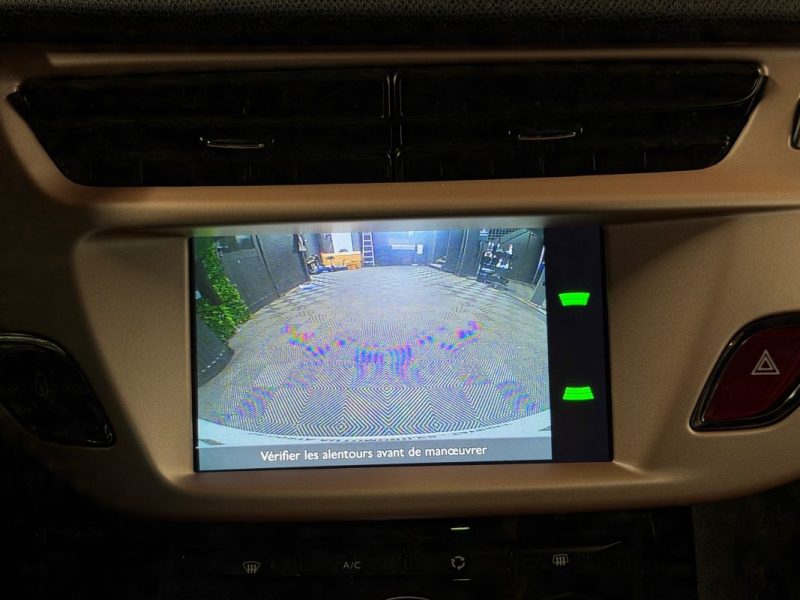 DS DS 3 GIVENCHY Le MakeUp 1.2 TURBO 130 Cv 38 900 Kms ECRAN GPS CAMERA INTERIEUR CUIR Garantie 1 an