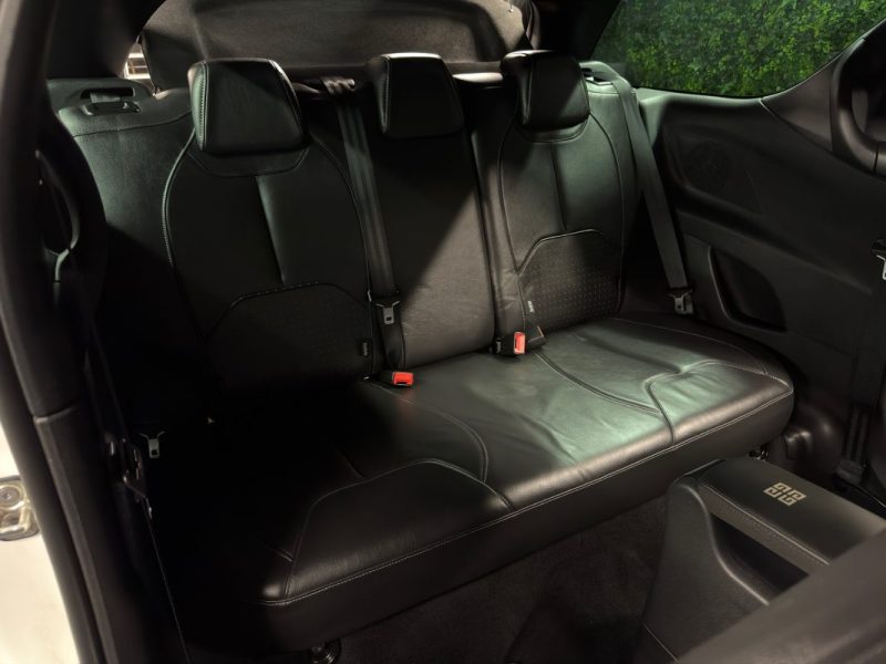 DS DS 3 GIVENCHY Le MakeUp 1.2 TURBO 130 Cv 38 900 Kms ECRAN GPS CAMERA INTERIEUR CUIR Garantie 1 an