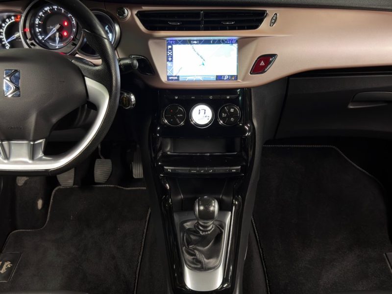 DS DS 3 GIVENCHY Le MakeUp 1.2 TURBO 130 Cv 38 900 Kms ECRAN GPS CAMERA INTERIEUR CUIR Garantie 1 an
