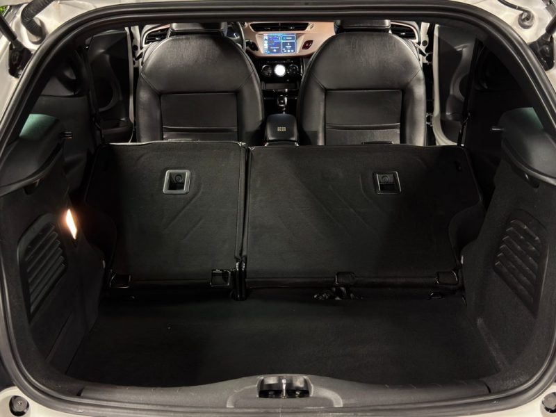 DS DS 3 GIVENCHY Le MakeUp 1.2 TURBO 130 Cv 38 900 Kms ECRAN GPS CAMERA INTERIEUR CUIR Garantie 1 an