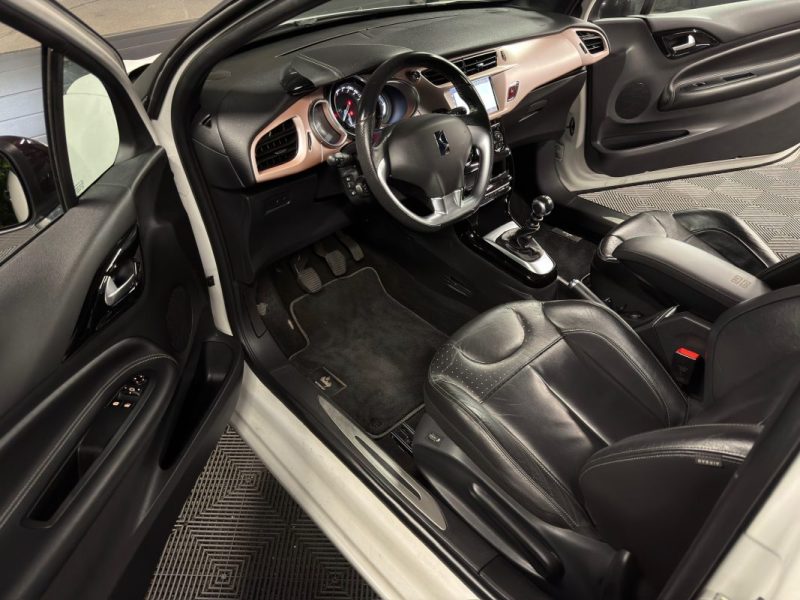 DS DS 3 GIVENCHY Le MakeUp 1.2 TURBO 130 Cv 38 900 Kms ECRAN GPS CAMERA INTERIEUR CUIR Garantie 1 an