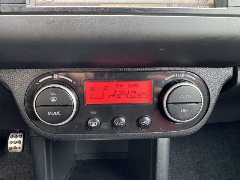 SUZUKI SWIFT SPORT 2011 GARANTIE 12 MOIS