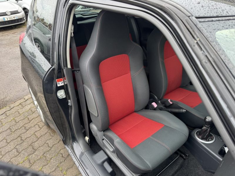 SUZUKI SWIFT SPORT 2011 GARANTIE 12 MOIS