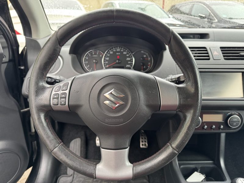 SUZUKI SWIFT SPORT 2011 GARANTIE 12 MOIS