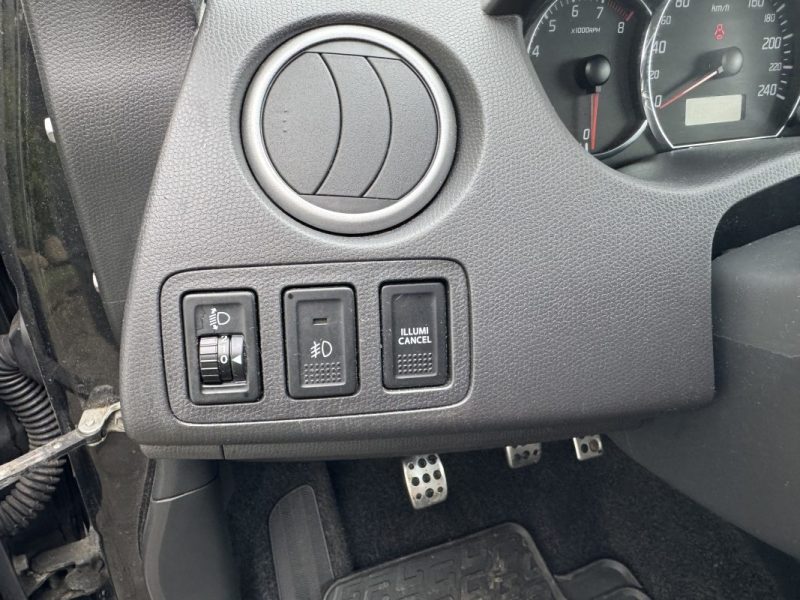 SUZUKI SWIFT SPORT 2011 GARANTIE 12 MOIS