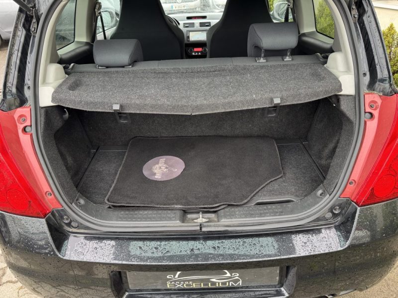 SUZUKI SWIFT SPORT 2011 GARANTIE 12 MOIS