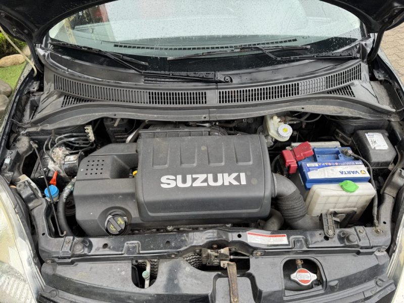 SUZUKI SWIFT SPORT 2011 GARANTIE 12 MOIS