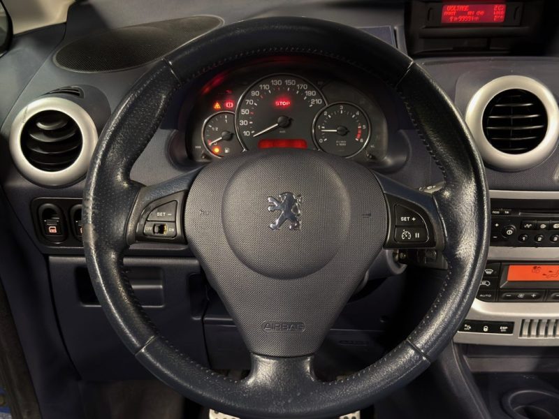 PEUGEOT 1007 1.4 HDI 70 Cv FRAIS A PREVOIR / LIRE L ANNONCE VENTE EN ETAT
