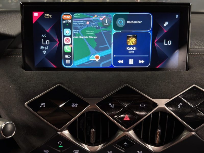 DS DS 3 CROSSBACK PERFORMANCE LINE 1.2 TURBO 130 Cv BOITE AUTO EAT8 VIRTUAL COCKPIT - GARANTIE 1 AN
