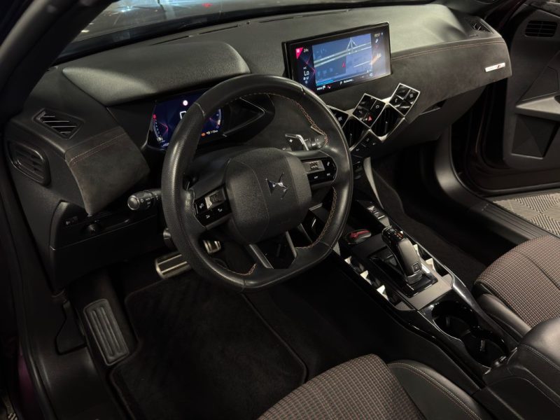 DS DS 3 CROSSBACK PERFORMANCE LINE 1.2 TURBO 130 Cv BOITE AUTO EAT8 VIRTUAL COCKPIT - GARANTIE 1 AN