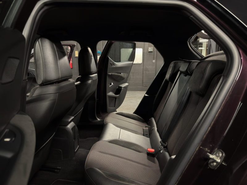DS DS 3 CROSSBACK PERFORMANCE LINE 1.2 TURBO 130 Cv BOITE AUTO EAT8 VIRTUAL COCKPIT - GARANTIE 1 AN
