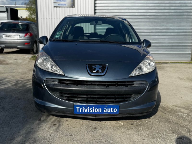 PEUGEOT  207  1.4 TENDANCE 2006