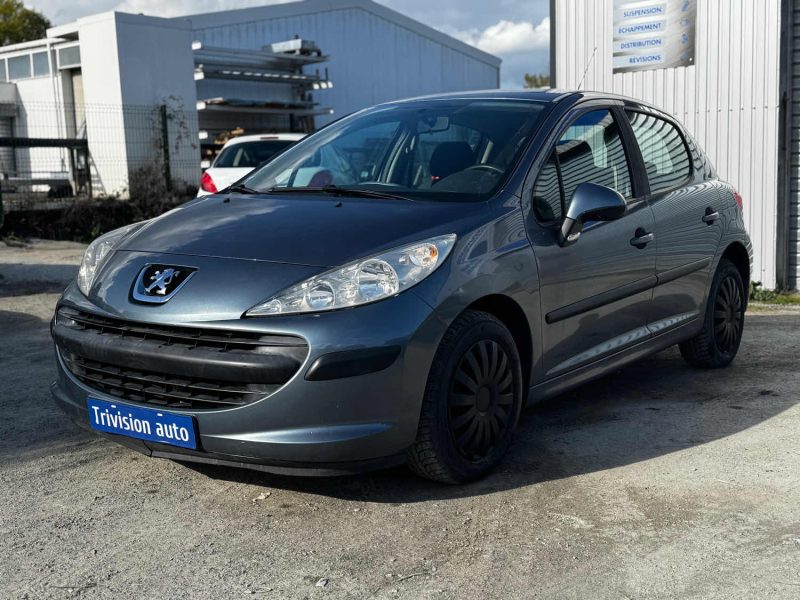 PEUGEOT  207  1.4 TENDANCE 2006