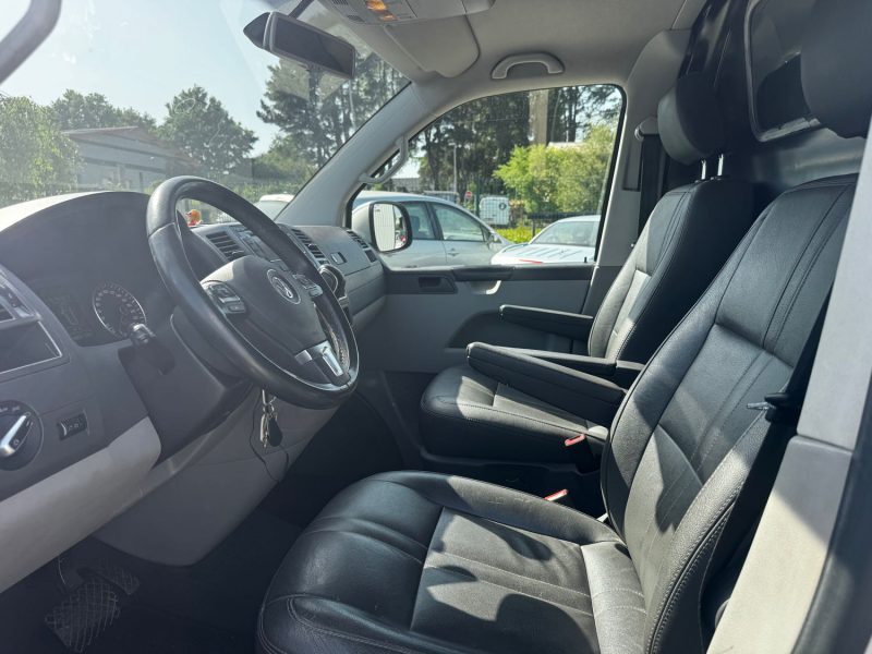 VOLKSWAGEN TRANSPORTER 6 FOURGON 2.0 TDI 4MOTION 180CV R 2014