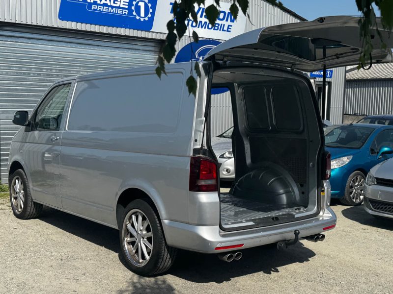 VOLKSWAGEN TRANSPORTER 6 FOURGON 2.0 TDI 4MOTION 180CV R 2014