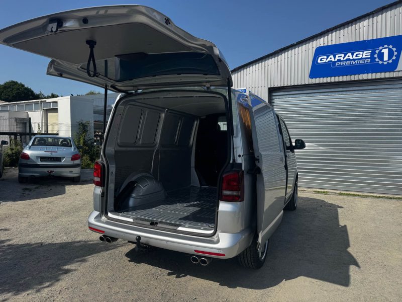 VOLKSWAGEN TRANSPORTER 6 FOURGON 2.0 TDI 4MOTION 180CV R 2014