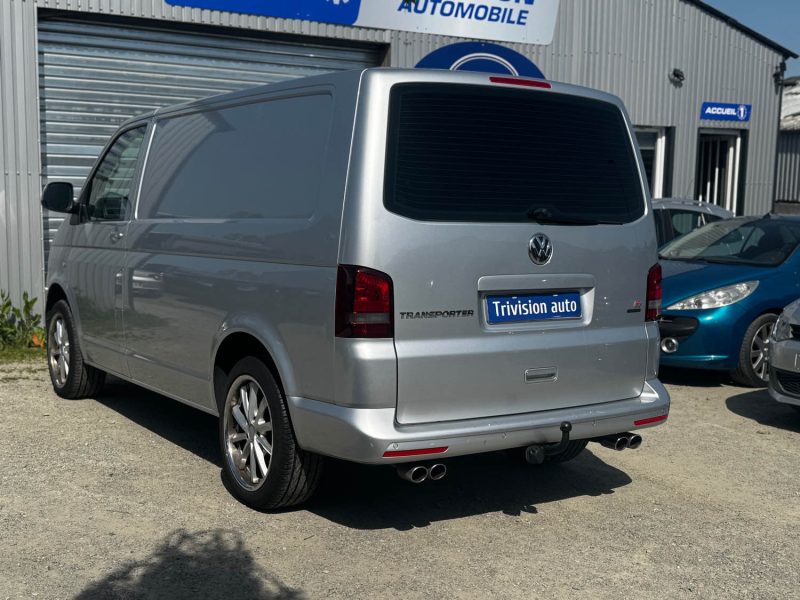 VOLKSWAGEN TRANSPORTER 6 FOURGON 2.0 TDI 4MOTION 180CV R 2014