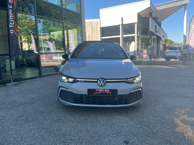 VOLKSWAGEN Golf 8 GTD 2.0 TDI DSG7 200 ch Boîte auto / Toit ouvrant