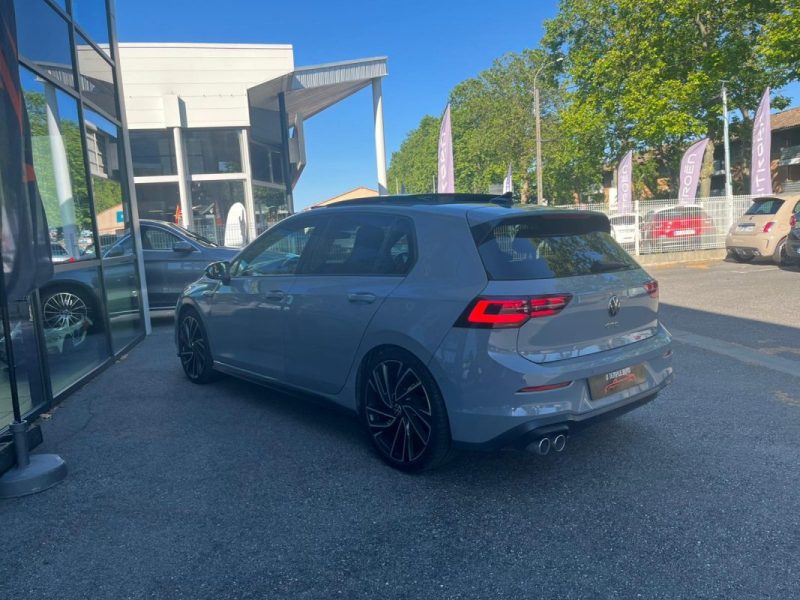 VOLKSWAGEN Golf 8 GTD 2.0 TDI DSG7 200 ch Boîte auto / Toit ouvrant