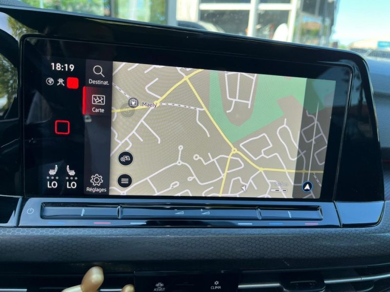 VOLKSWAGEN Golf 8 GTD 2.0 TDI DSG7 200 ch Boîte auto / Toit ouvrant