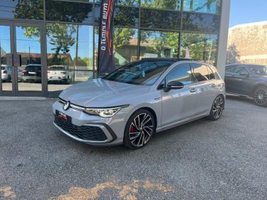VOLKSWAGEN Golf 8 GTD 2.0 TDI DSG7 200 ch Boîte auto / Toit ouvrant