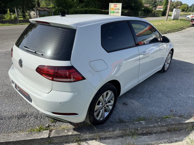 VOLKSWAGEN GOLF VII 1.6 TDI 115CH FAP CONFORTLINE 3P 