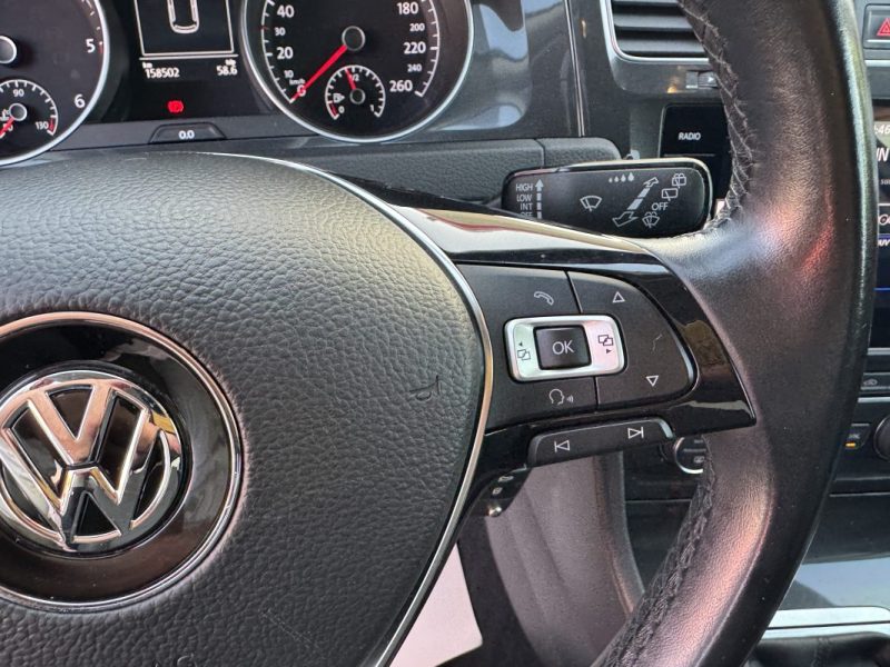 VOLKSWAGEN GOLF VII 1.6 TDI 115CH FAP CONFORTLINE 3P 