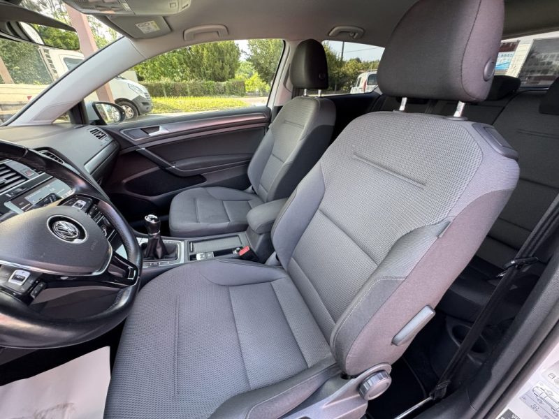 VOLKSWAGEN GOLF VII 1.6 TDI 115CH FAP CONFORTLINE 3P 