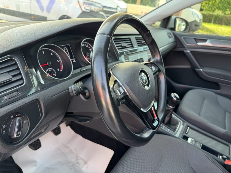 VOLKSWAGEN GOLF VII 1.6 TDI 115CH FAP CONFORTLINE 3P 