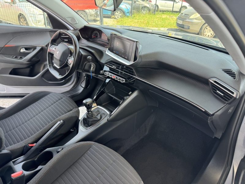 PEUGEOT 2008 1.2 130CH ACTIVE 