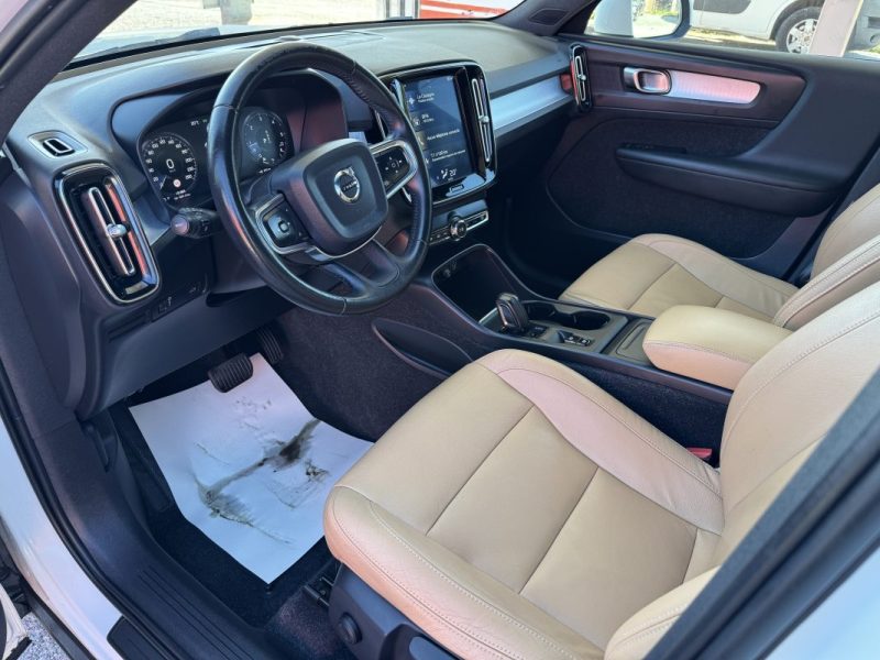 VOLVO XC40 D3 150 MOMENTUM BVA