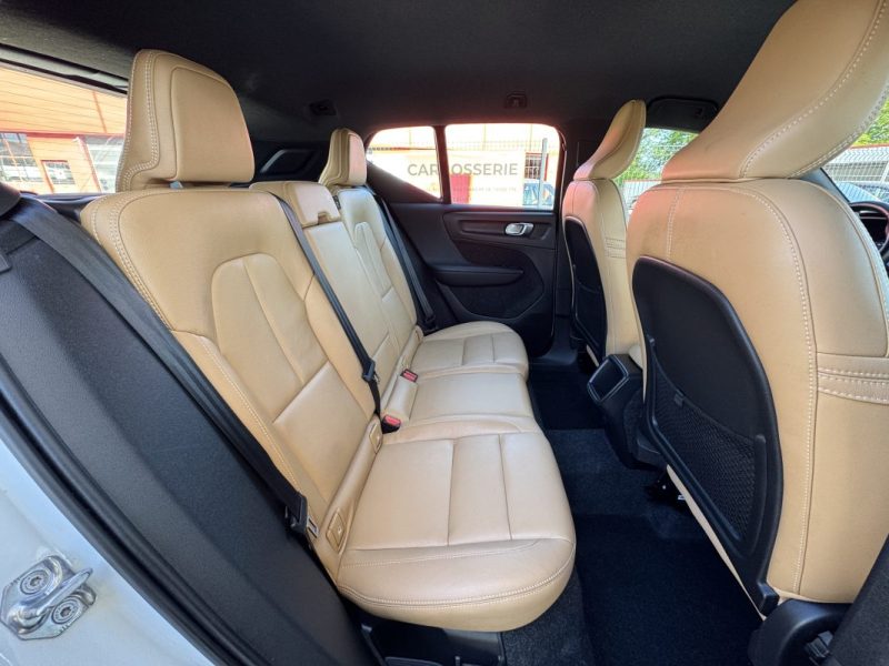 VOLVO XC40 D3 150 MOMENTUM BVA