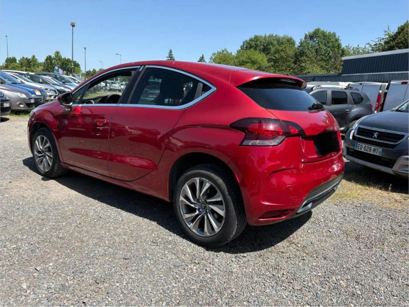 CITROEN DS4 1.6 E-HDI115 sport CHIC BMP6 