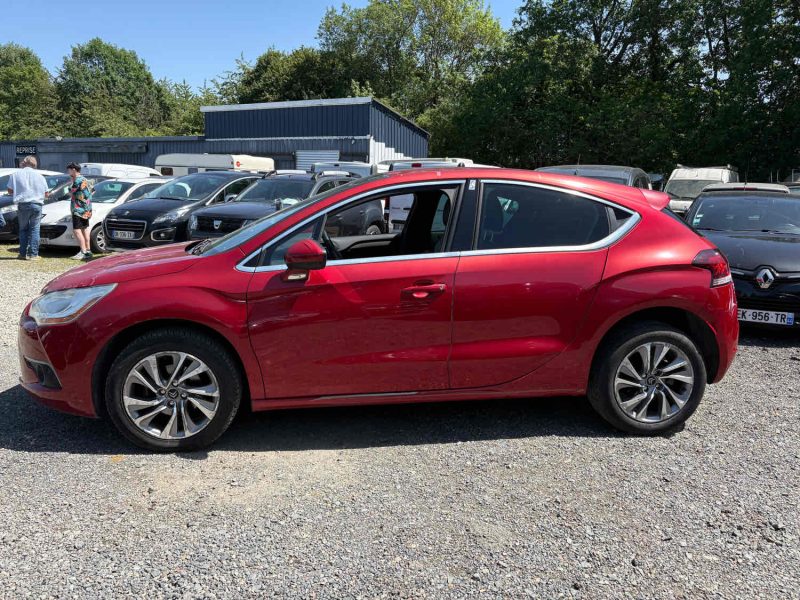 CITROEN DS4 1.6 E-HDI115 sport CHIC BMP6 