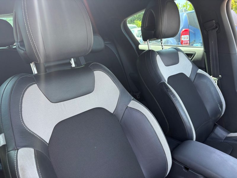 CITROEN DS4 1.6 E-HDI115 sport CHIC BMP6 