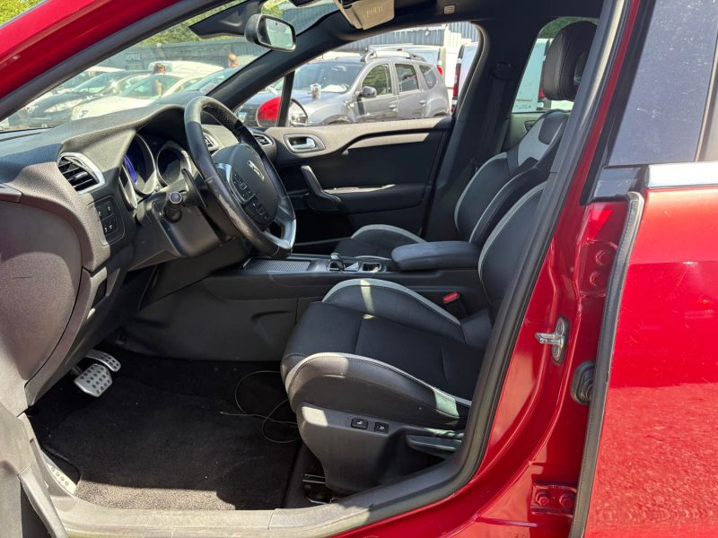 CITROEN DS4 1.6 E-HDI115 sport CHIC BMP6 