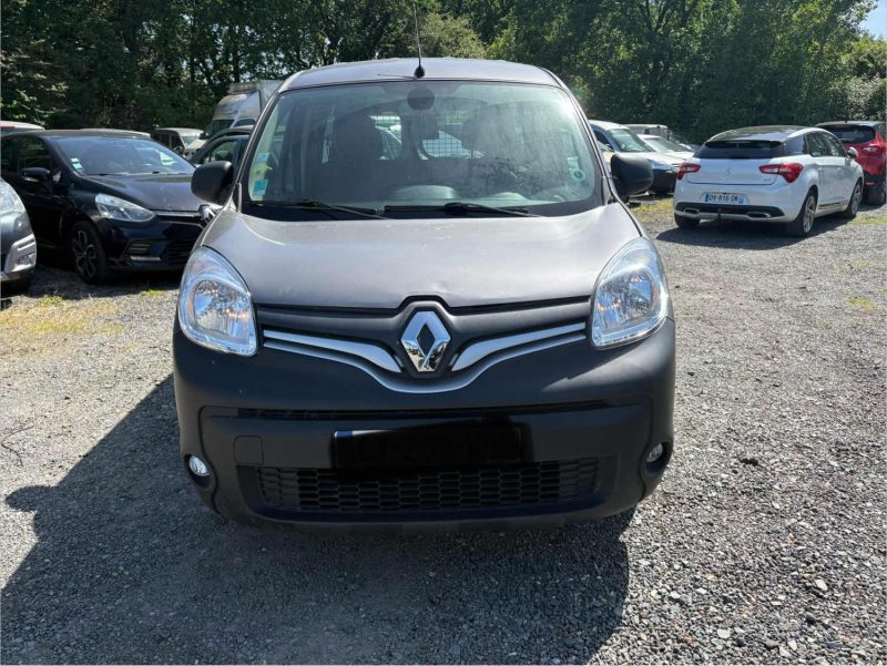 RENAULT KANGOO II MAXI 1.5 DCI 90 cv CONFORT 5 places CABINE APPROFONDIE garantie, 12 mois