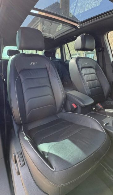 VOLKSWAGEN TIGUAN R-LINE PACK BLACK 2.0 TDI 4 MOTION 150ch SIÈGES CHAUFFANT / TOIT OUVRANT