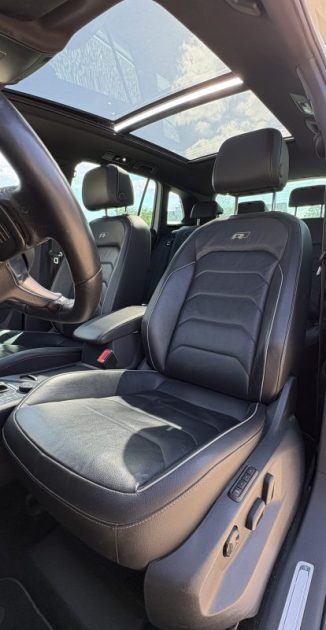VOLKSWAGEN TIGUAN R-LINE PACK BLACK 2.0 TDI 4 MOTION 150ch SIÈGES CHAUFFANT / TOIT OUVRANT