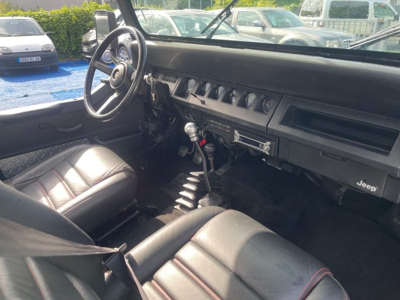 JEEP WRANGLER I 2.5 i 103 ch