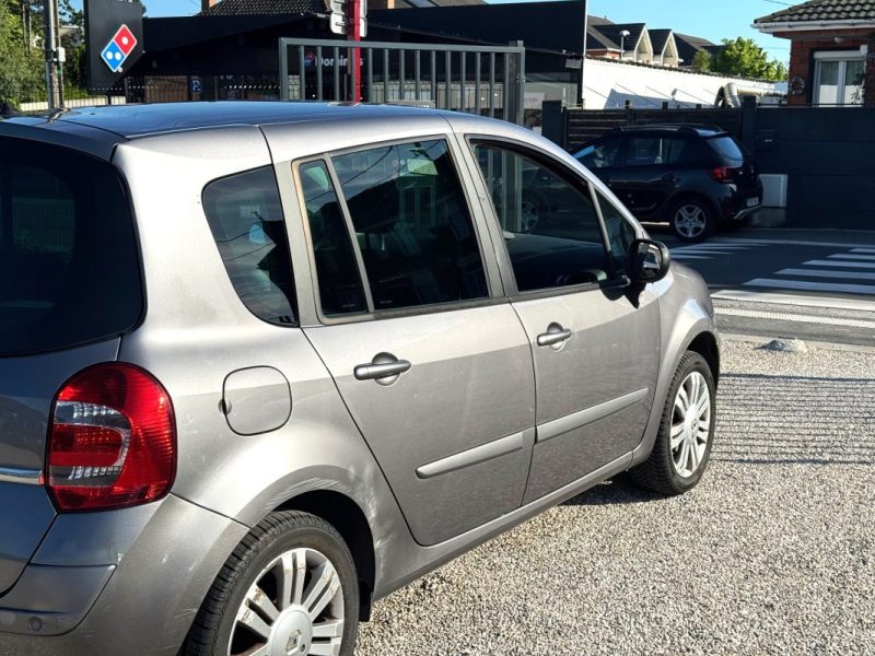 RENAULT MODUS MODUS 1.6i BVA 