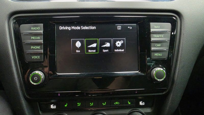 SKODA OCTAVIA  2,0 TDI 184 DSG*1°MAIN*CUIR*GPS*XENON* 2026