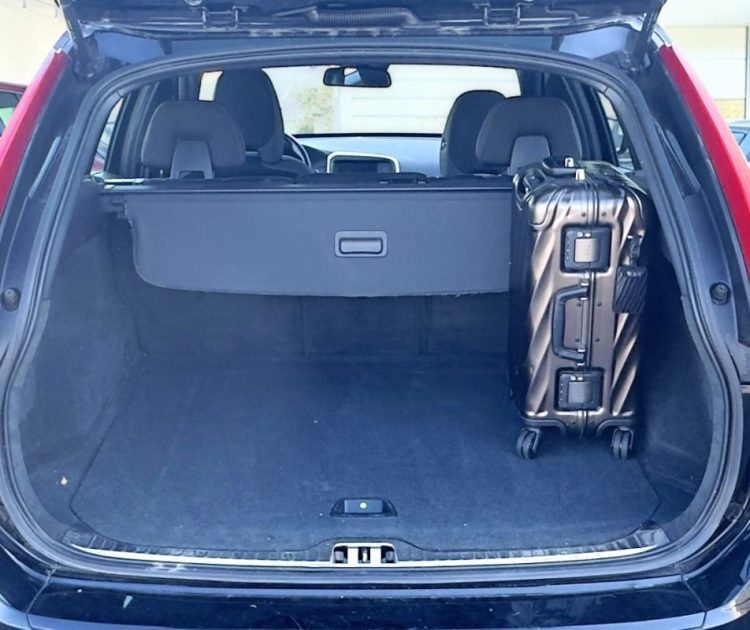 VOLVO XC60 D4 181CH  BVM6 MOMEMTUM 2014 GARANTIE 6MOIS