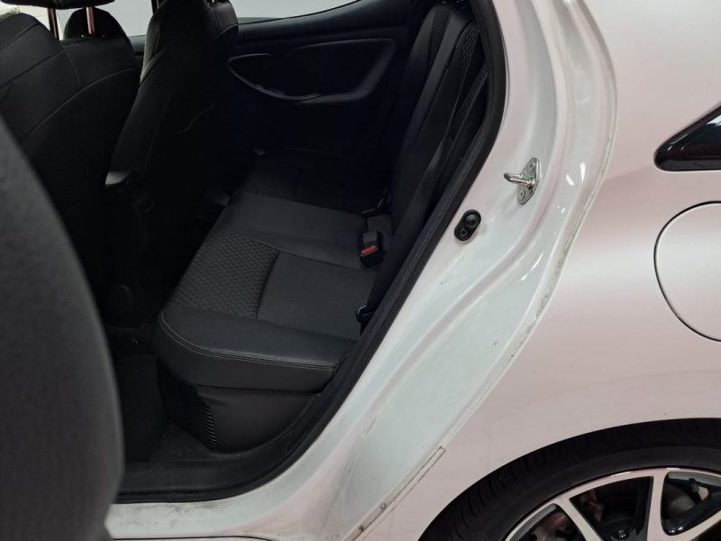 TOYOTA YARIS 4 BERLINE 116cv COLLECTION/1 ERE MAIN/TVA RECUPERABLE