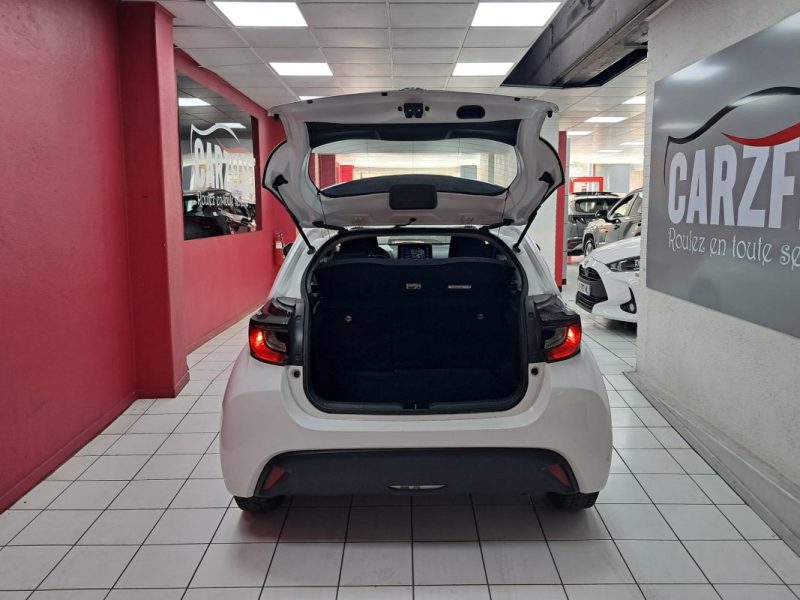 TOYOTA YARIS 4 BERLINE 116cv DYNAMIC BUSINESS 2022/1 ERE MAIN/TVA RECUPERABLE
