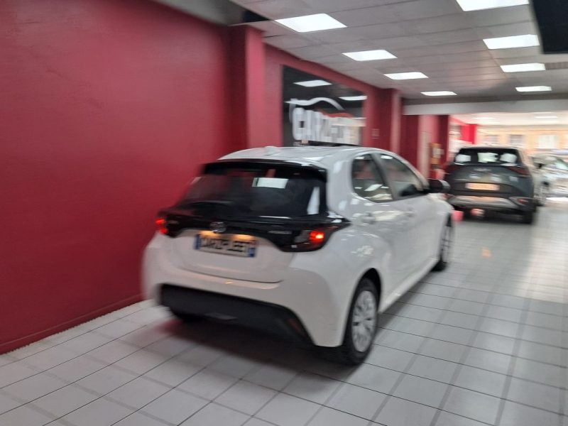 TOYOTA YARIS 4 BERLINE 116cv DYNAMIC BUSINESS 2022/1 ERE MAIN/TVA RECUPERABLE